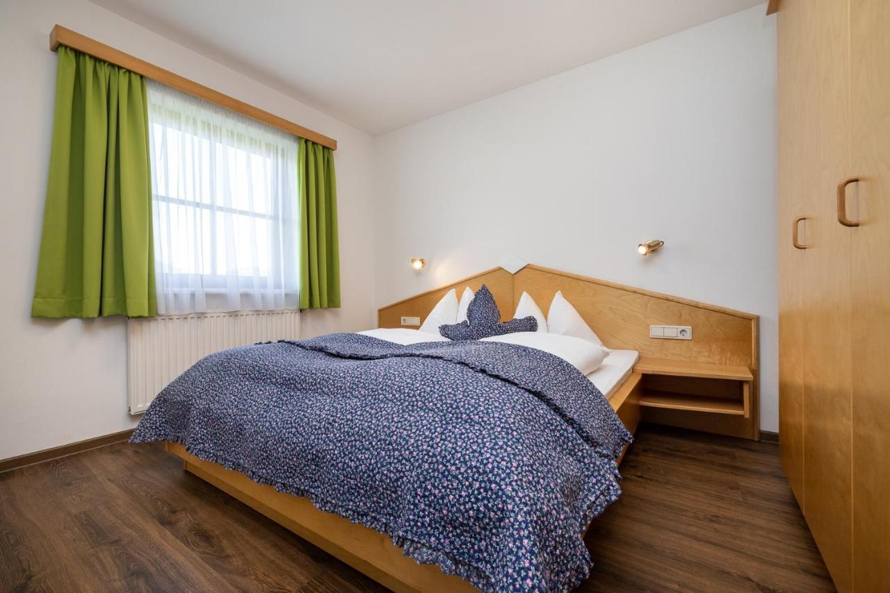פלאכאו Michis Aparthotel מראה חיצוני תמונה