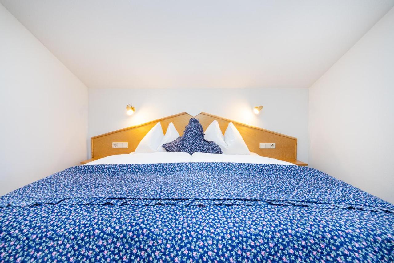 פלאכאו Michis Aparthotel מראה חיצוני תמונה