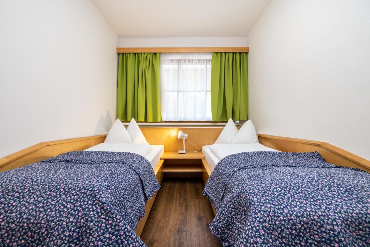 פלאכאו Michis Aparthotel מראה חיצוני תמונה